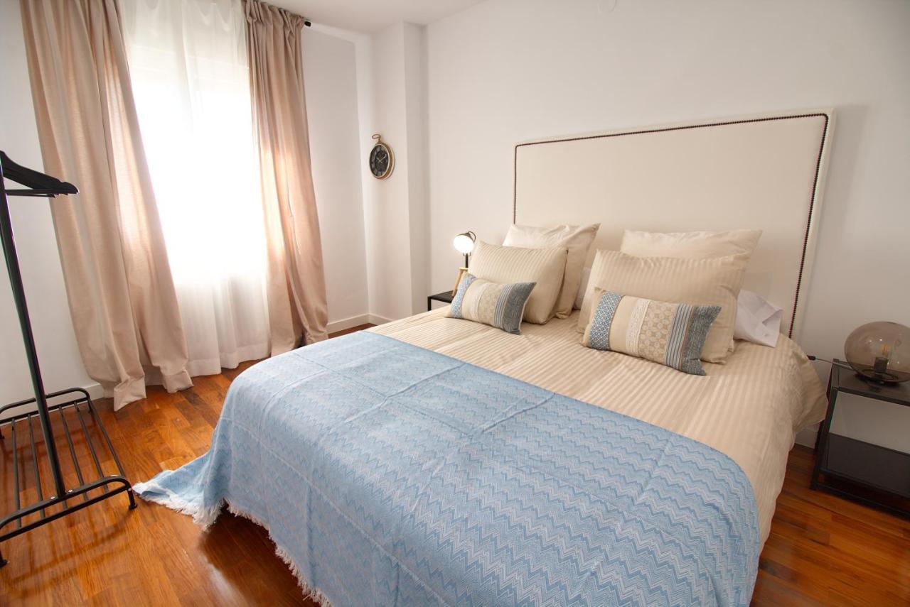 Cuencaloft Luxurious Apartment Куенка Екстериор снимка