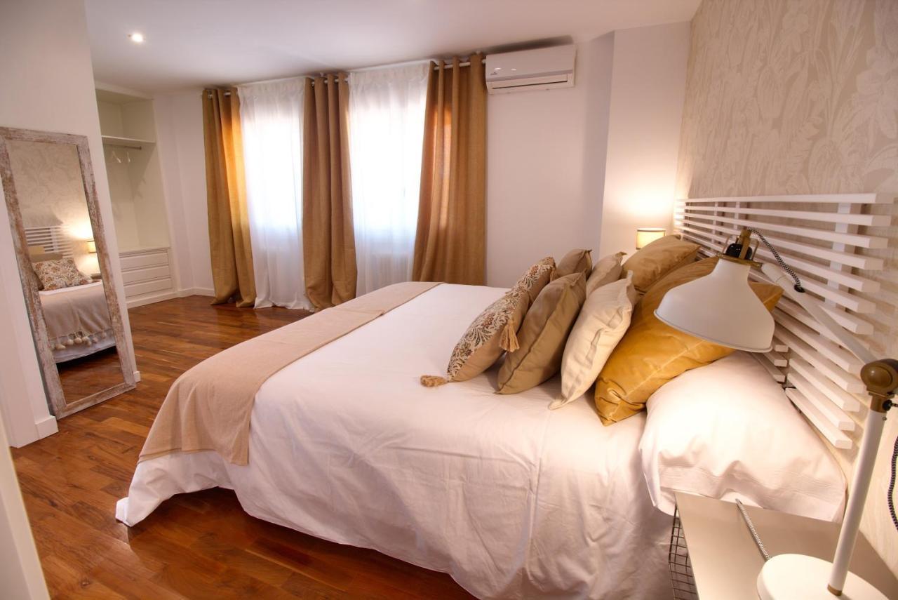 Cuencaloft Luxurious Apartment Куенка Екстериор снимка